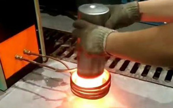 簡(jiǎn)易淬火機(jī)床操作